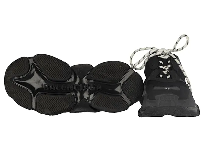 Balenciaga triple s entrenadores Negro 