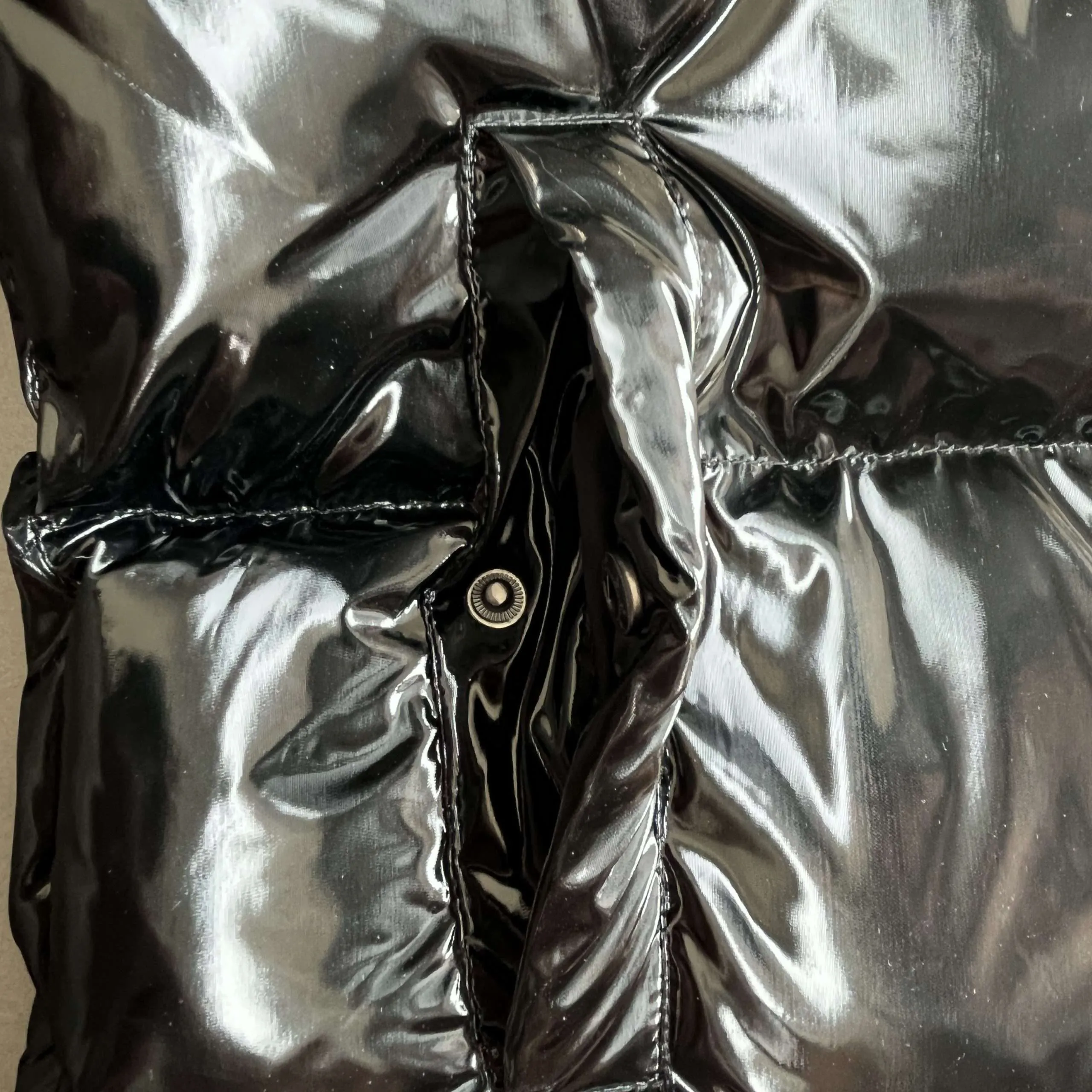 Chaqueta Trapstar Corta Negro Brillante