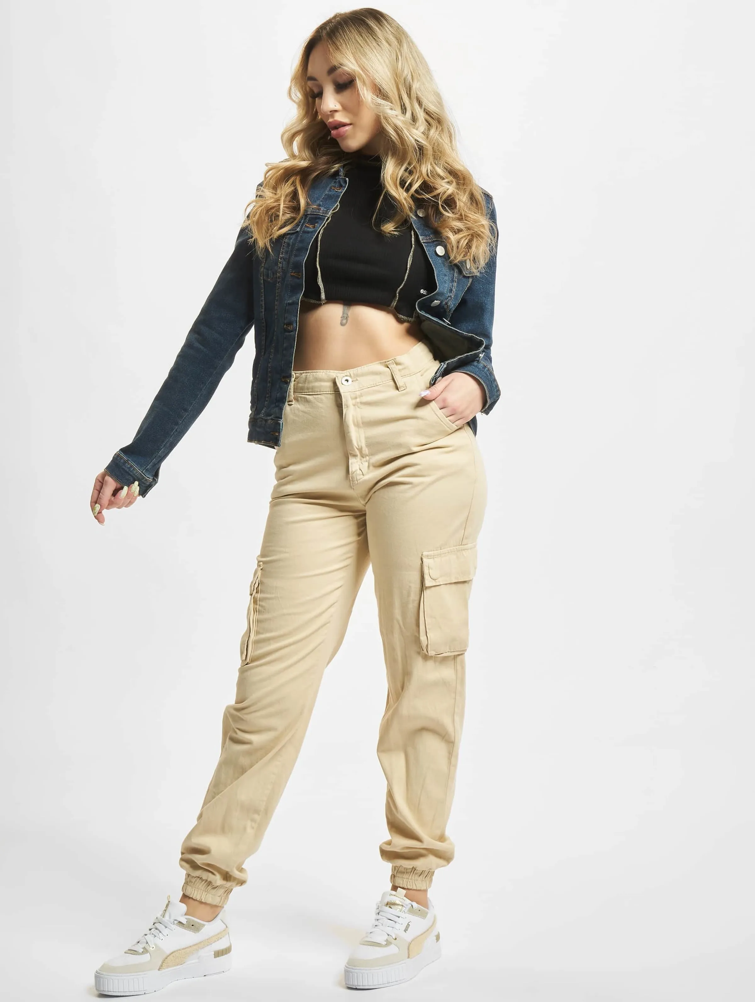 Dpwlara Denim