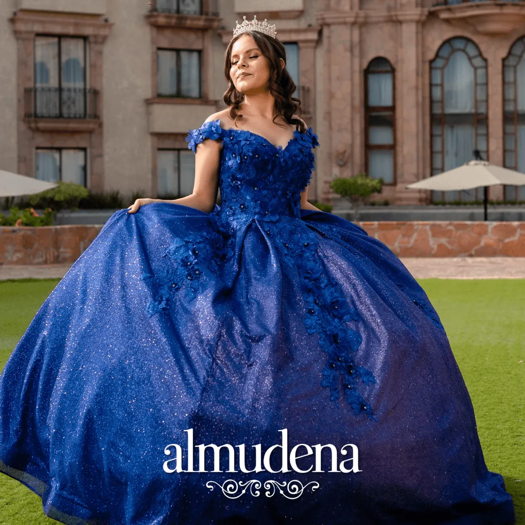 Vestido para Quinceañera Azul Rey con Flores